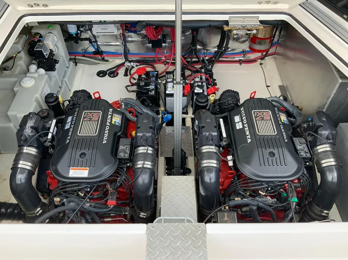 Feelin Nauti Yacht Photos Pics 