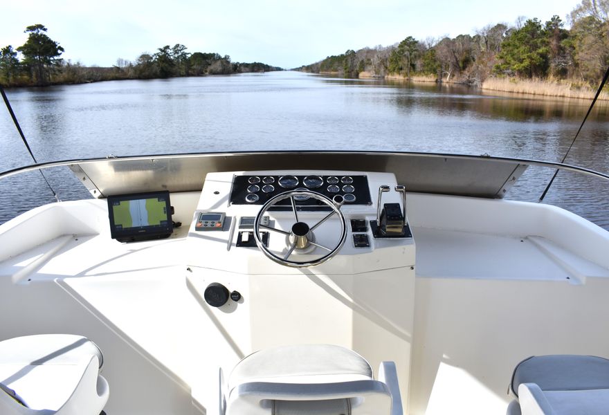 2001 Motor Yacht Sports Cat 44