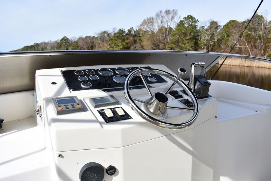 2001 Motor Yacht Sports Cat 44