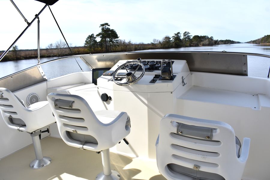 2001 Motor Yacht Sports Cat 44