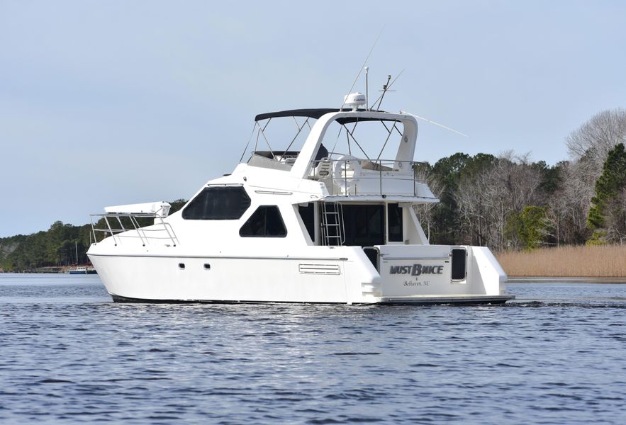 2001 Motor Yacht Sports Cat 44