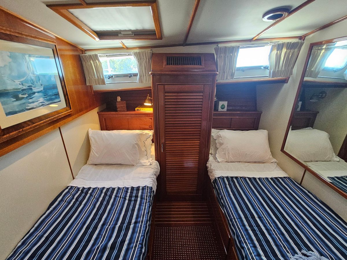 2002 Grand Banks 49 