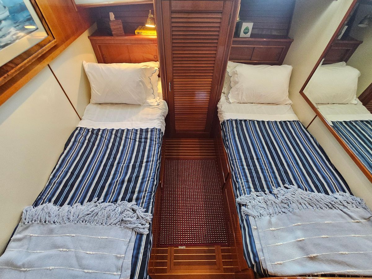 2002 Grand Banks 49 