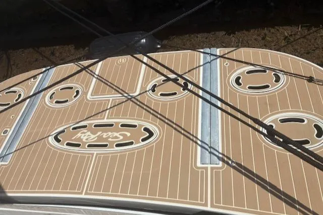 Shenanigans II Yacht Photos Pics 