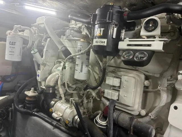 Shenanigans II Yacht Photos Pics 