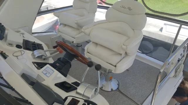 Shenanigans II Yacht Photos Pics 