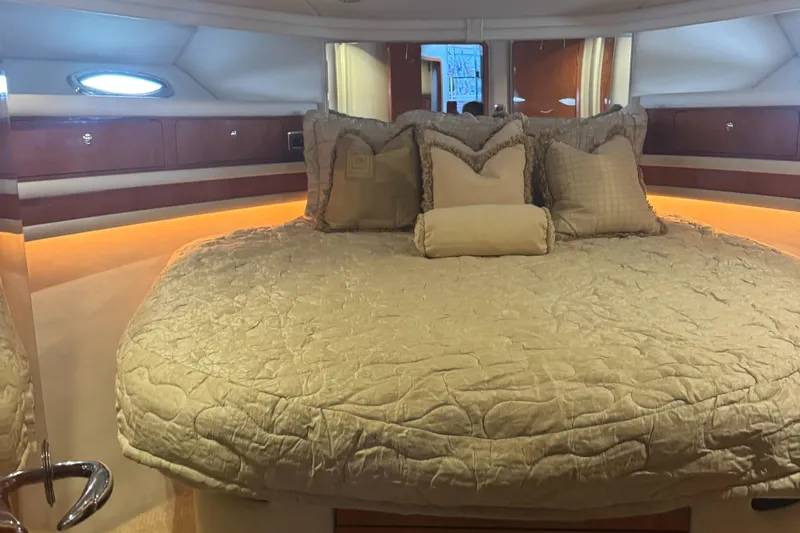 Shenanigans II Yacht Photos Pics 