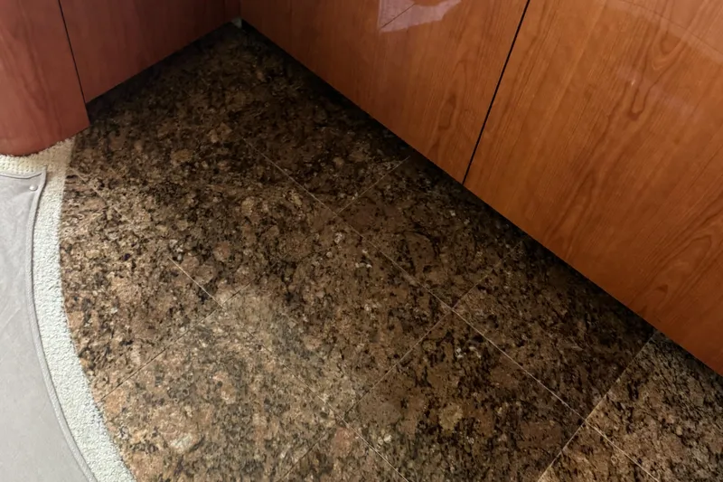 Shenanigans II Yacht Photos Pics 