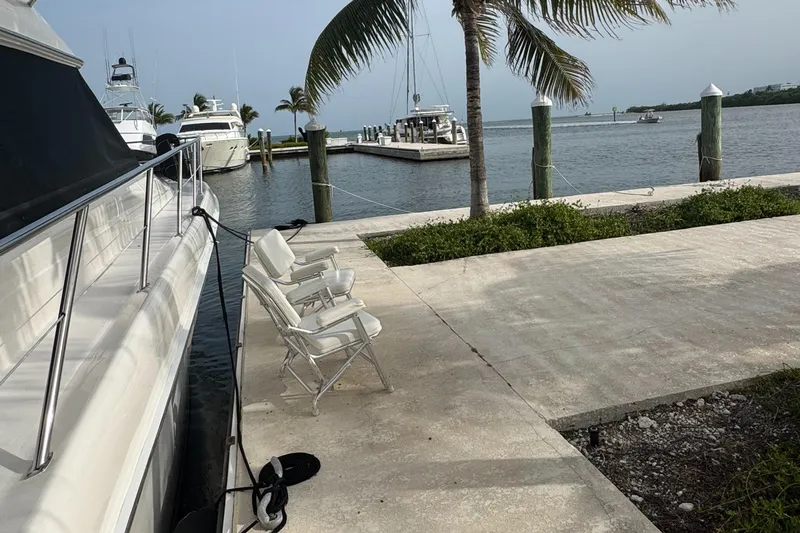 Shenanigans II Yacht Photos Pics 