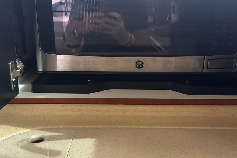 Shenanigans II Yacht Photos Pics 