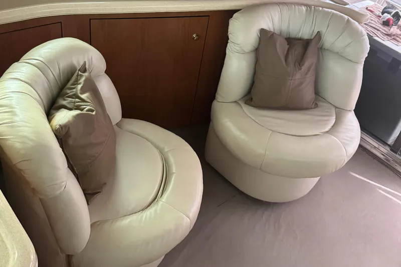 Shenanigans II Yacht Photos Pics 