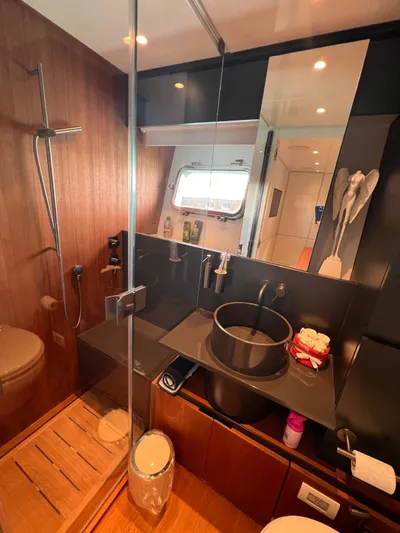  Yacht Photos Pics Bluegame bgx70