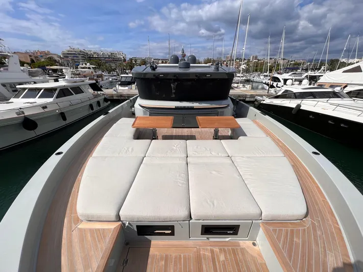  Yacht Photos Pics Bluegame bgx70