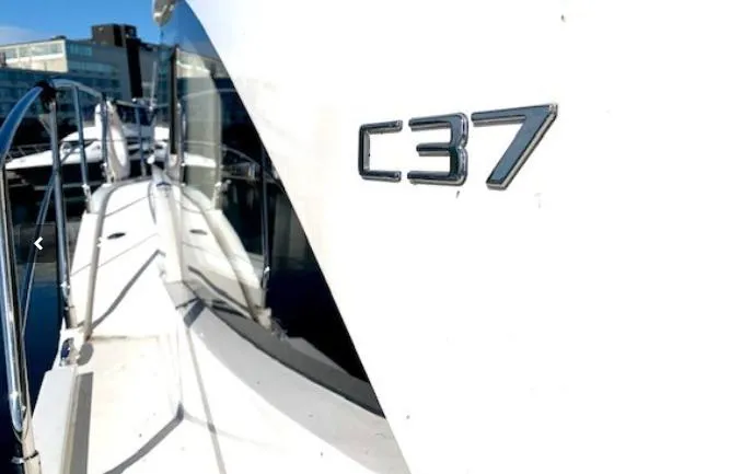  Yacht Photos Pics 2016 Carver C37 yacht with sleek design and modern features.