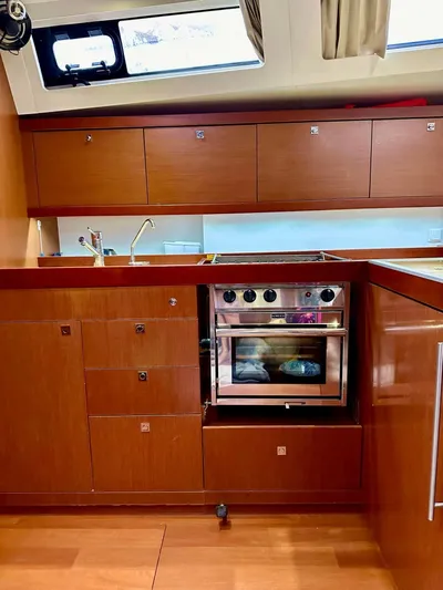 Flamingo Yacht Photos Pics 