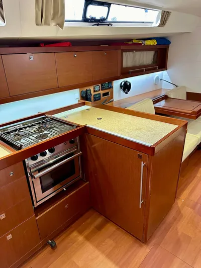 Flamingo Yacht Photos Pics 