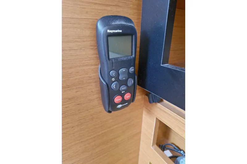Dreamcatcher II Yacht Photos Pics Raymarine remote control on Jeanneau Sun Odyssey 440 yacht, 2019 model.