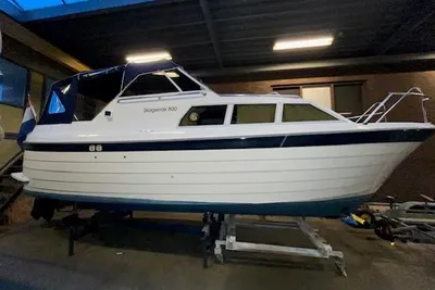 2002 Skagerrak 800