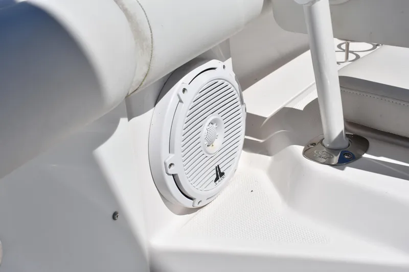  Yacht Photos Pics Speaker on 2018 Everglades 273 Center Console boat, white interior detail.