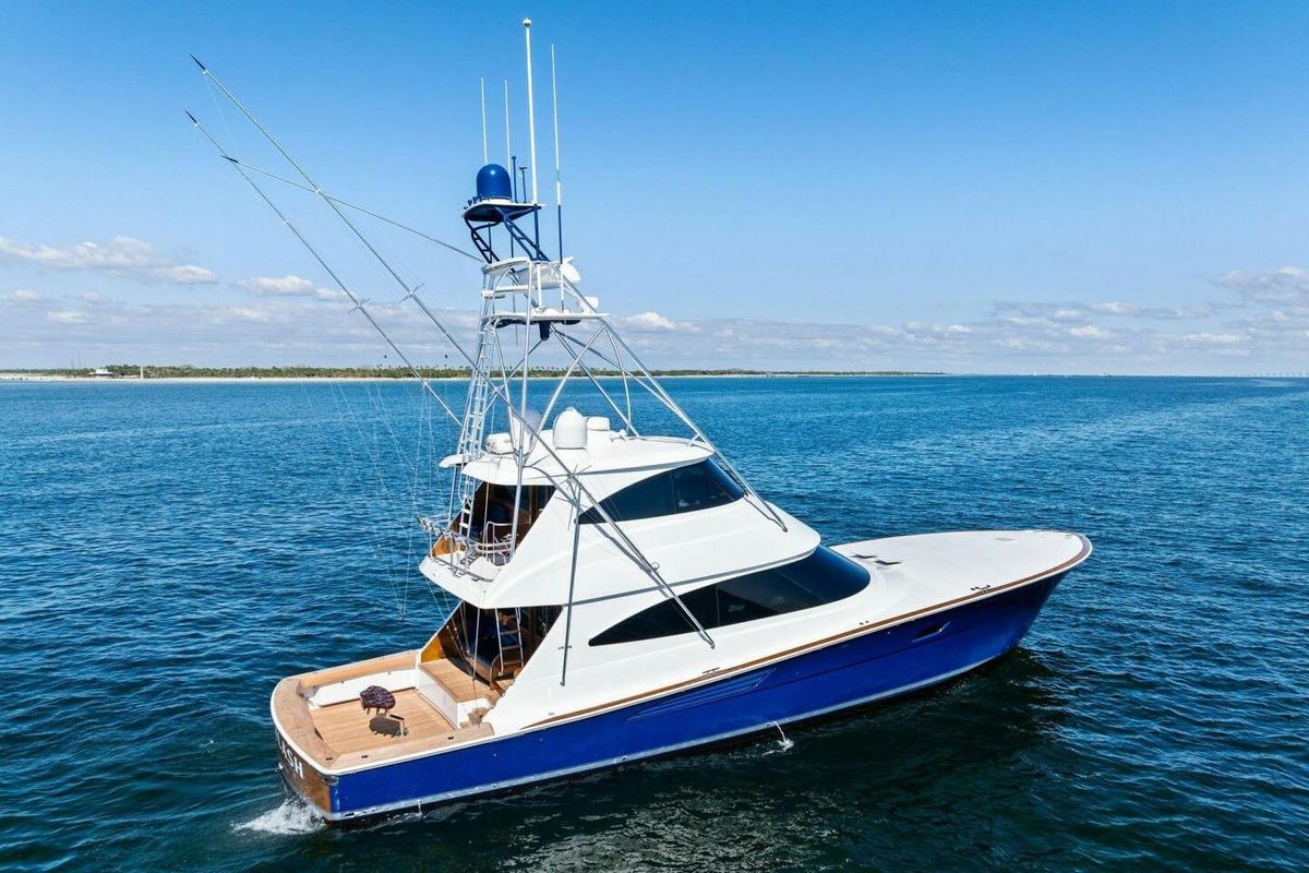 2023 Viking 72 