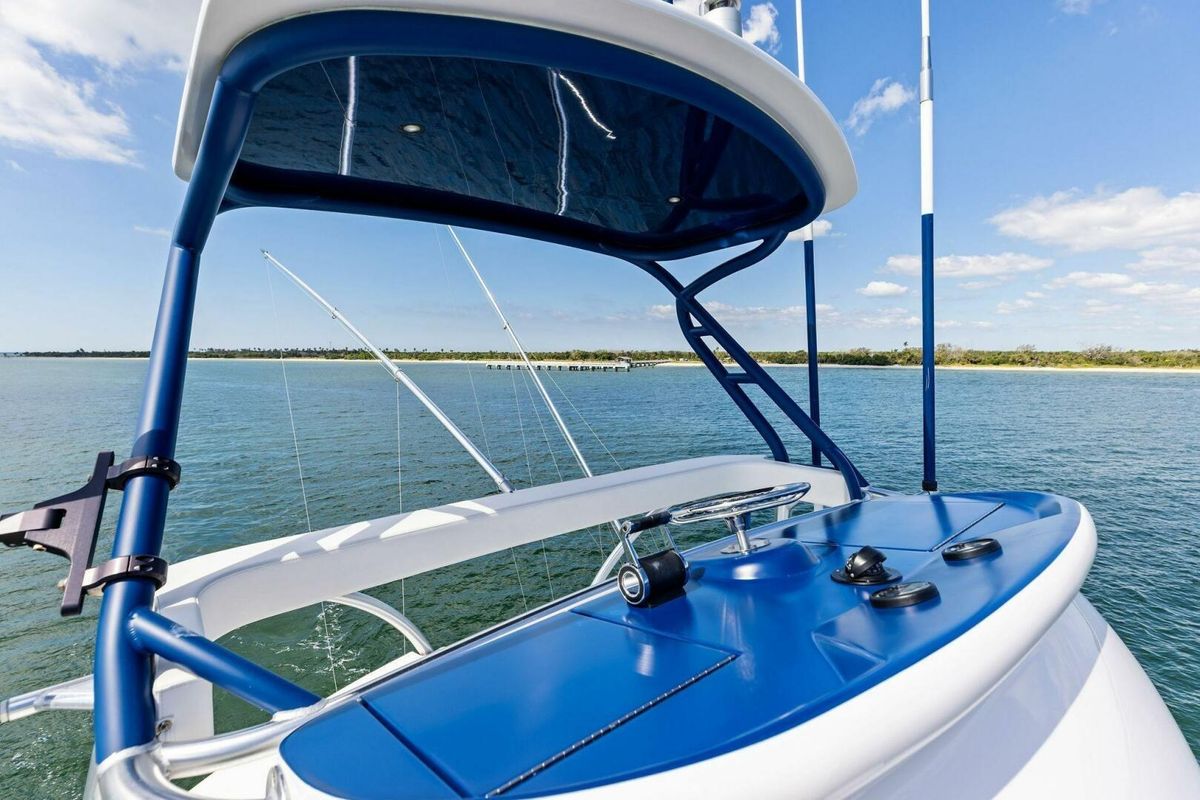 2023 Viking 72 