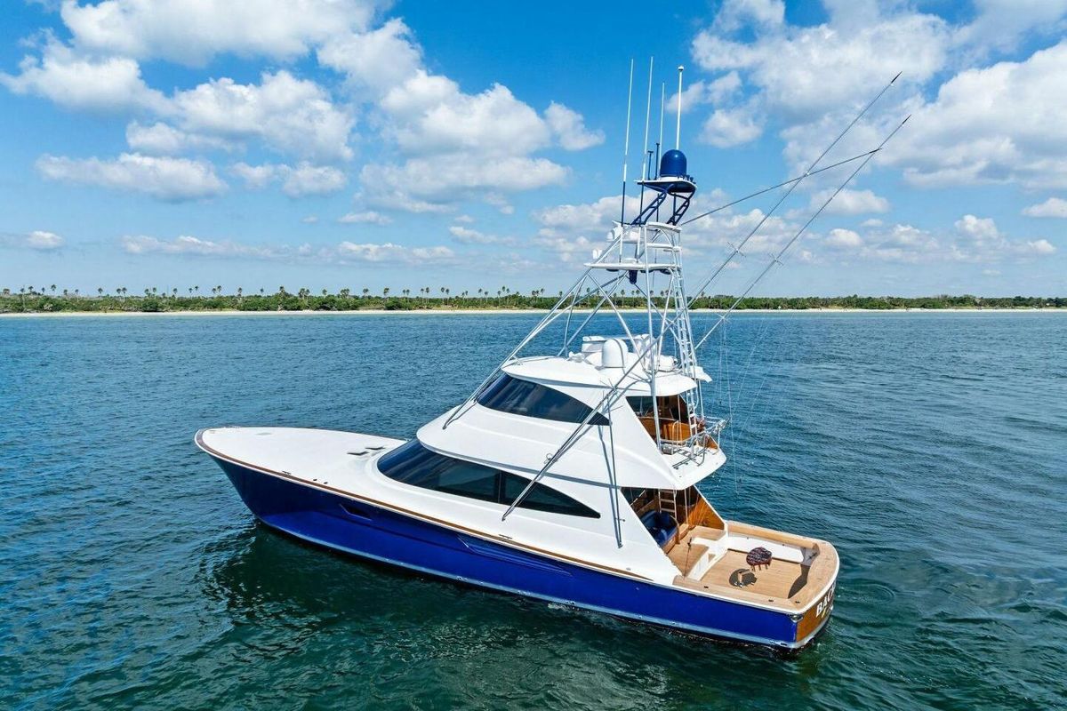2023 Viking 72 