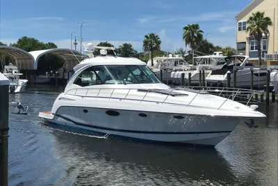 Formula 45 Yacht
