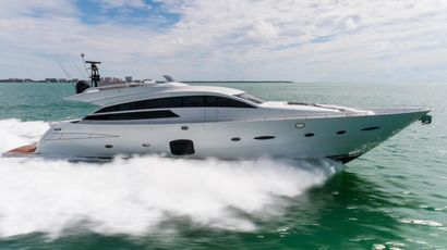 2013 92' Pershing-92 Express Fort Lauderdale, FL, US