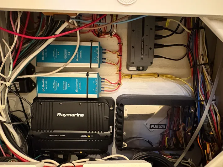 Azucar Caliente Yacht Photos Pics 