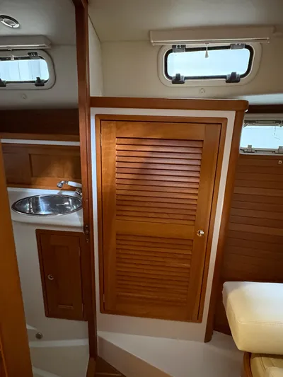 Azucar Caliente Yacht Photos Pics 