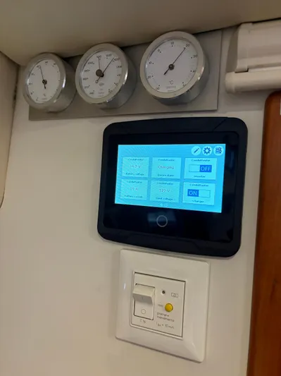 Azucar Caliente Yacht Photos Pics 