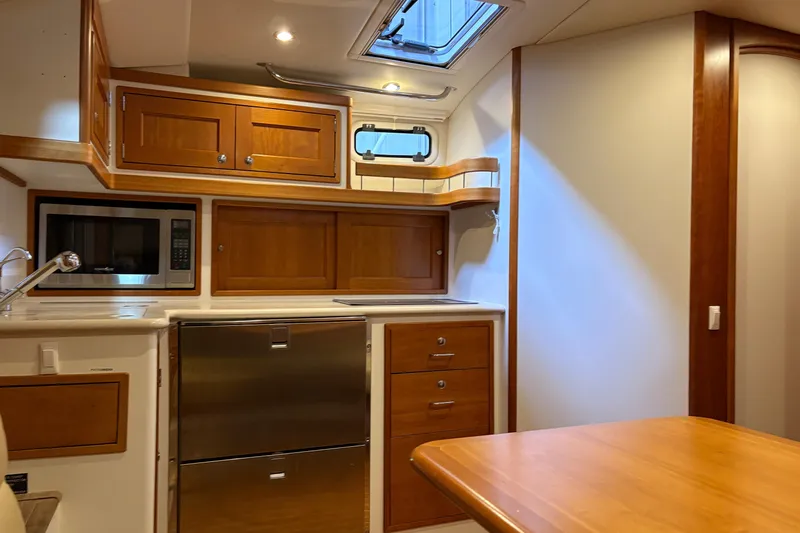 Azucar Caliente Yacht Photos Pics 