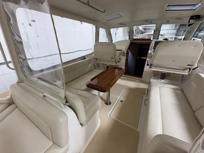 Azucar Caliente Yacht Photos Pics 