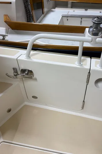 Azucar Caliente Yacht Photos Pics 