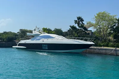 2009 Azimut 86S