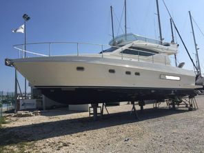 1997 Ferretti Yachts 43