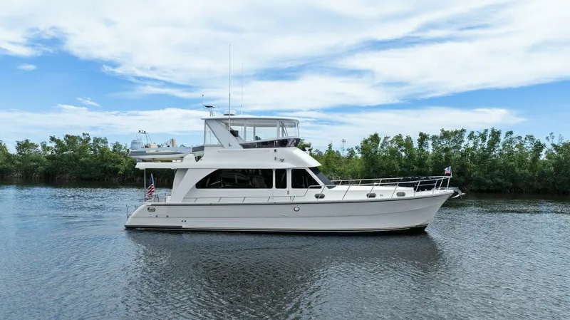 Sunshine And Happiness Yacht Photos Pics 