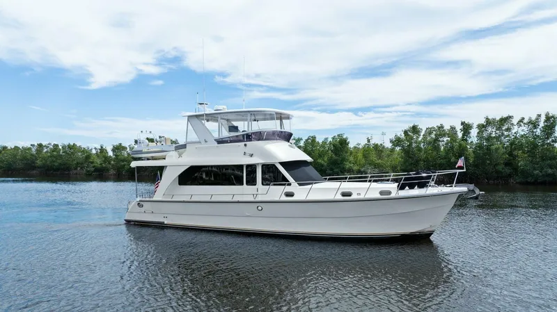 Sunshine And Happiness Yacht Photos Pics 