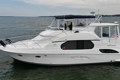 Silverton 43 Motor Yacht