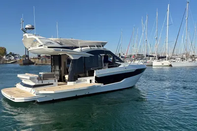 2025 Galeon 400 Fly