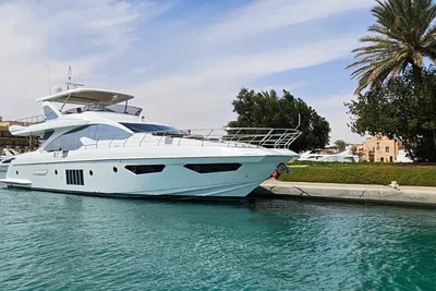 2018 Azimut 80 FLY