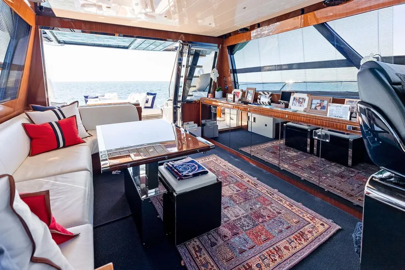 Arcadia Yacht Photos Pics 