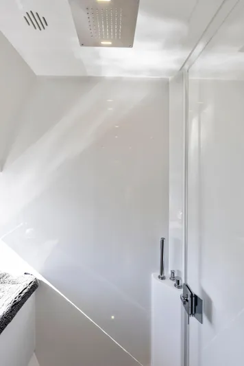 Arcadia Yacht Photos Pics 