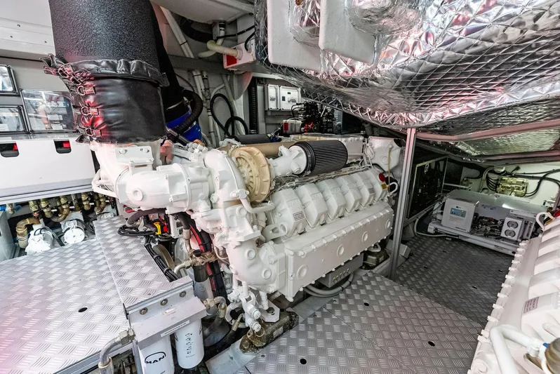 Arcadia Yacht Photos Pics 