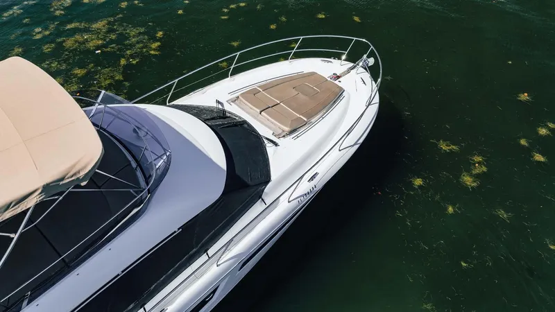 J's Band II Yacht Photos Pics 