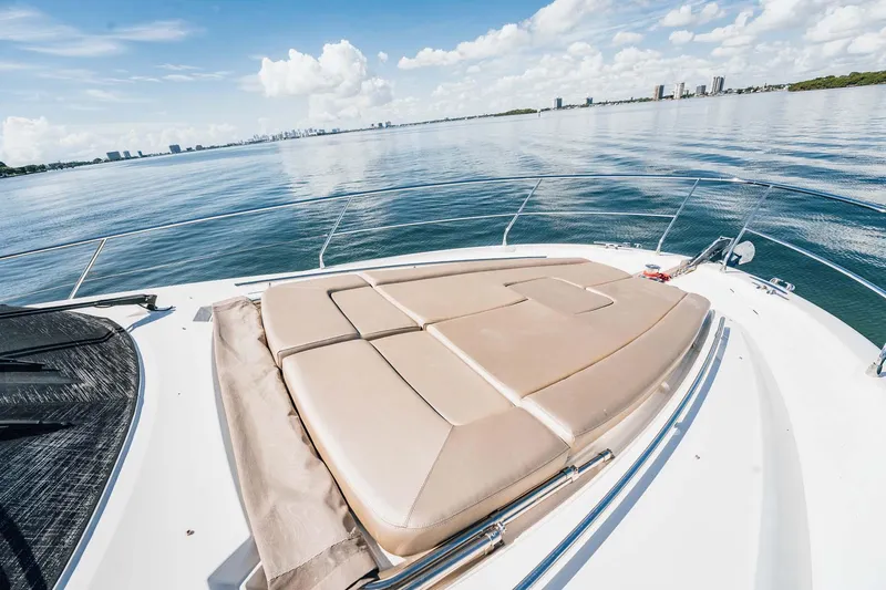 J's Band II Yacht Photos Pics 