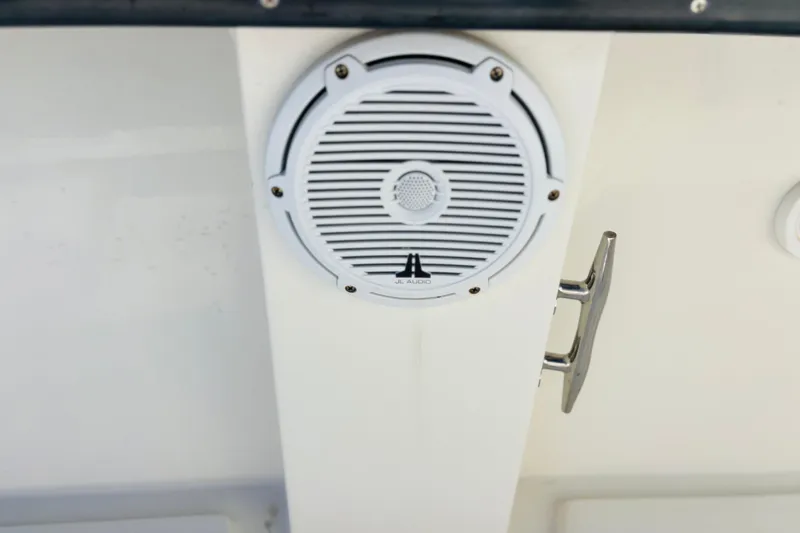  Yacht Photos Pics Whitewater 2016 boat speaker and handle on white surface.