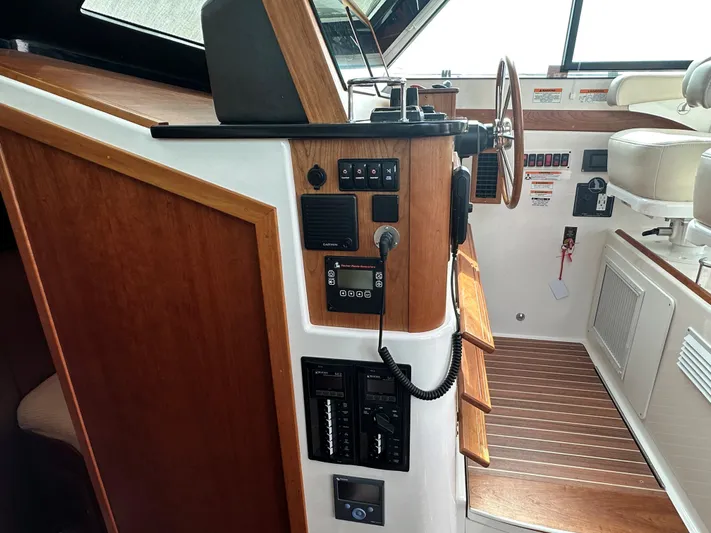 Privateer Yacht Photos Pics 