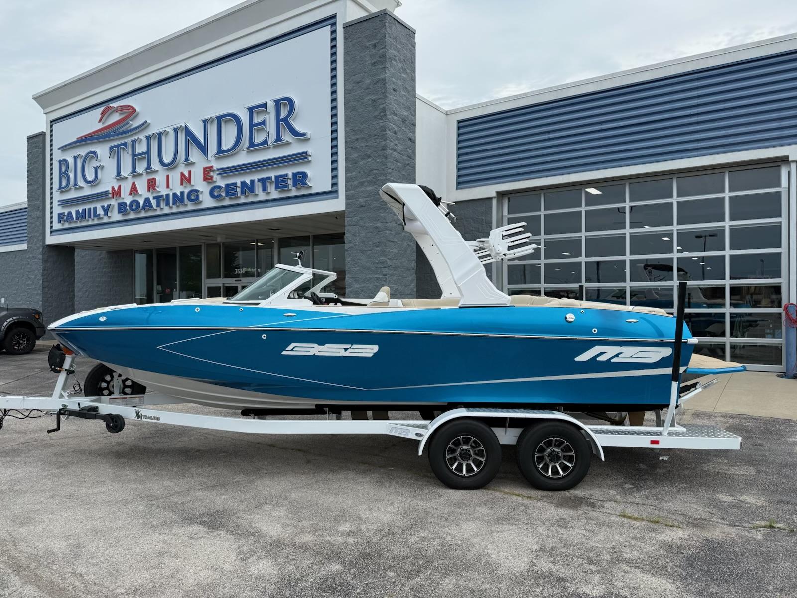 2025 MB B52 23 Classic boat at Big Thunder Marine dealership.