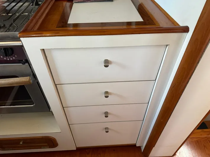 Stella Yacht Photos Pics 